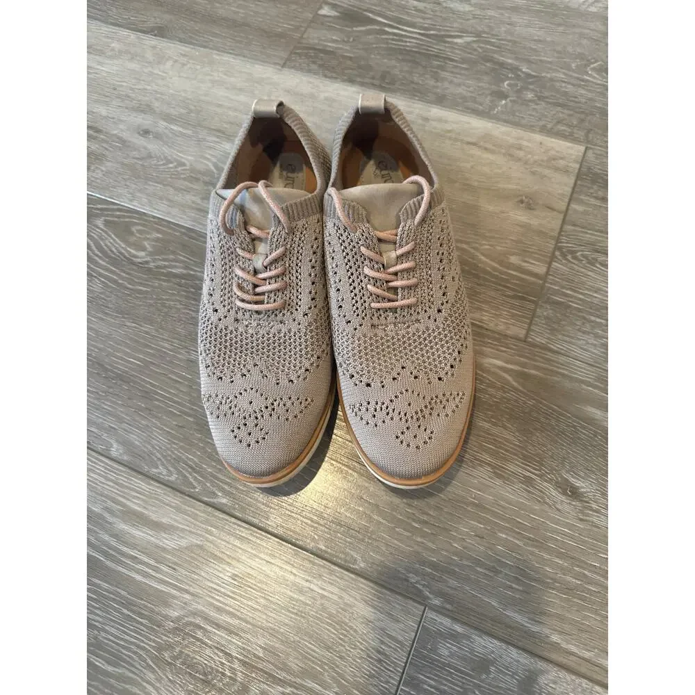 EUROSOFT Virida Perforated Knit Oxford Sneakers Women’s Size 8